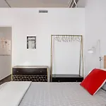 Stylish Apartment With Terrace For Couple Or Family